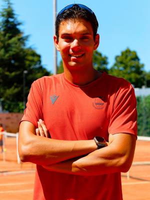 LUCA MARANESI - Country Club