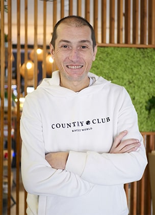 Alessandro Degli Esposti - Country Club